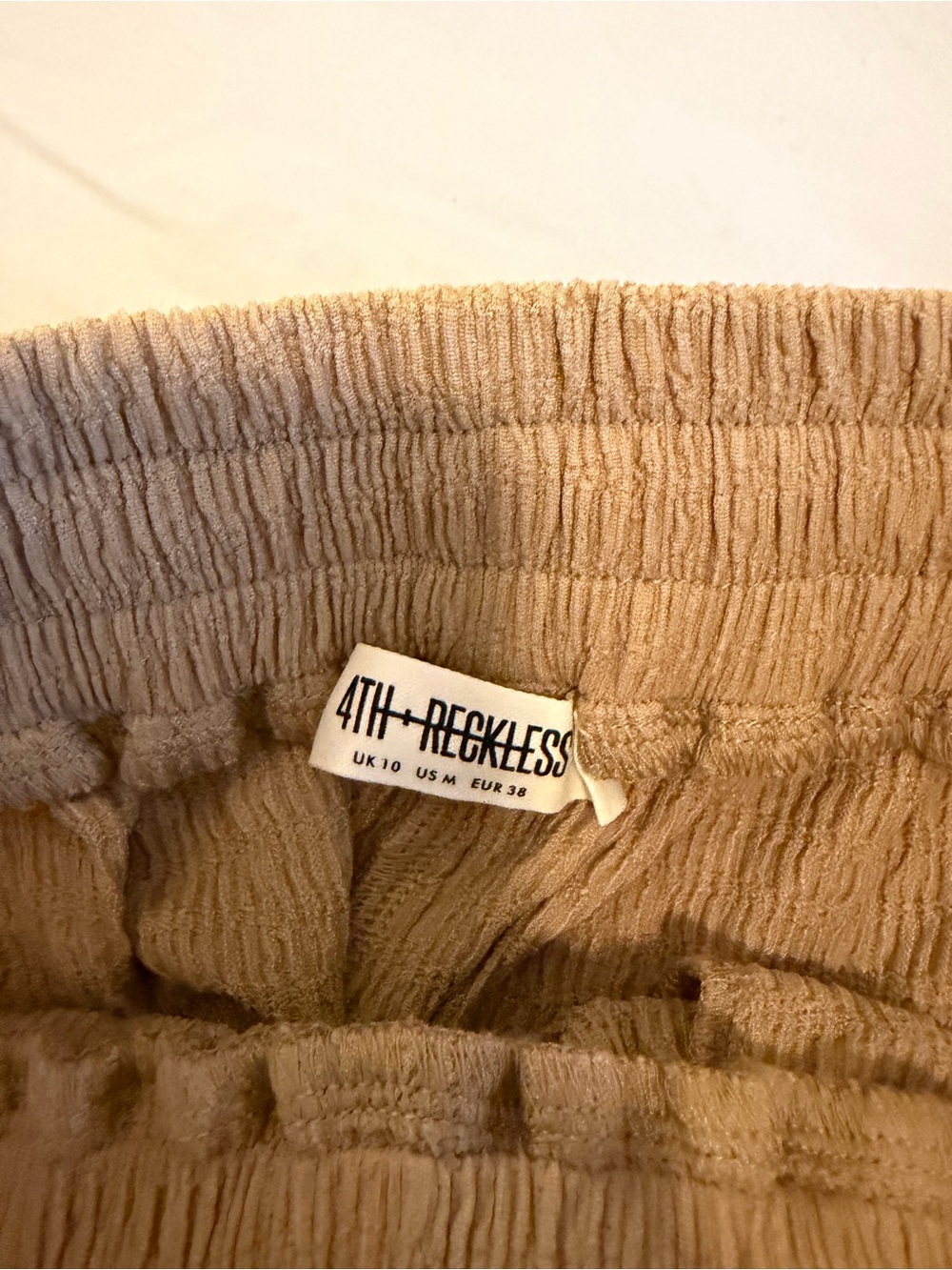 4th & Reckless Two-Piece Textured Tank & Wide-Leg Set in Tan - Picture 4 of 6